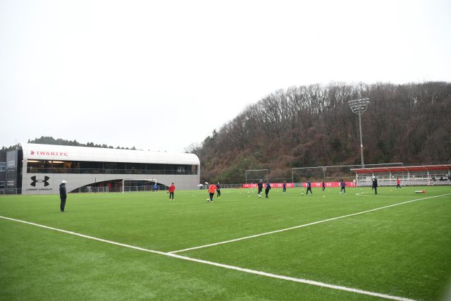 1月21日(日)いわきFCフィールドで第3回高校生サッカーフェスティバルを開催いたしました。
当日は悪天候でしたが高校生たちは雨をも吹き飛ばすハツラツしたプレーを見せてくれました。

ご協力いただきました皆様には感謝申し上げます。

#田村建材　#ｻｯｶｰﾌｪｽﾃｨﾊﾞﾙ
